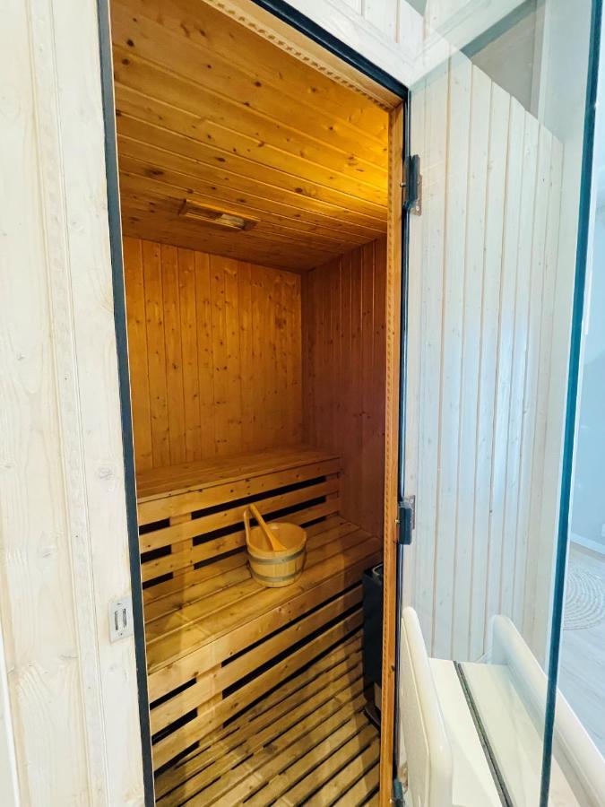 Gite "Au Fourneau" Spa Buitenkant foto