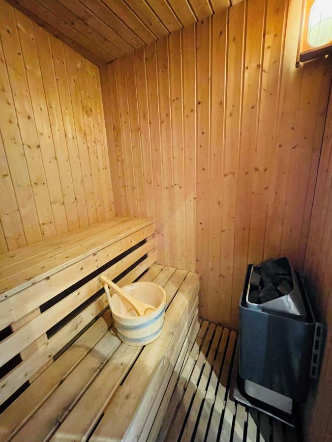 Gite "Au Fourneau" Spa Buitenkant foto
