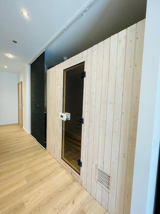 Gite "Au Fourneau" Spa Buitenkant foto